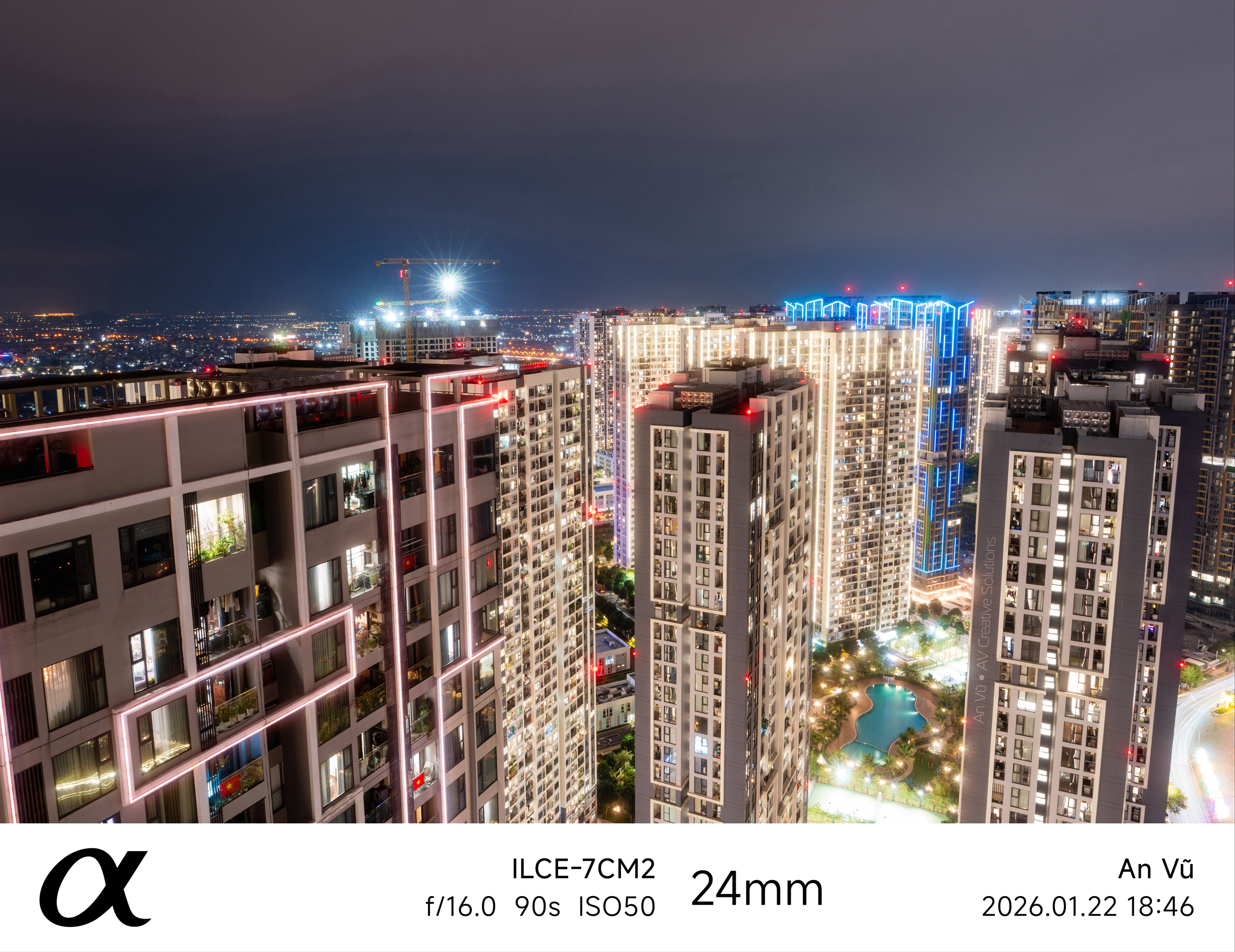 nhìn từ trên cao nóc tòa nhà Masteri D, Vinhomes Smart City, Sony A7C2, Sony 24-50G